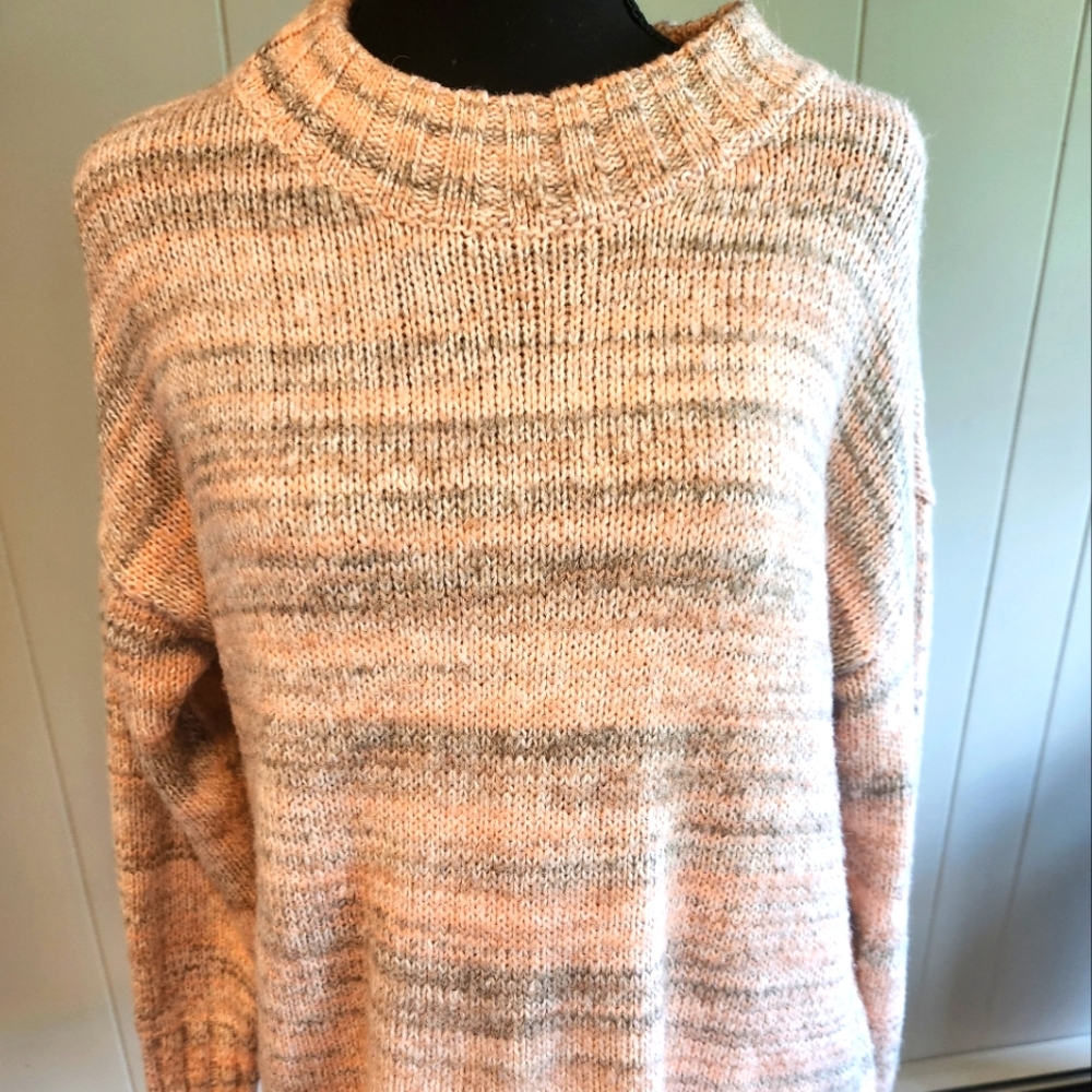 Old Navy sweater